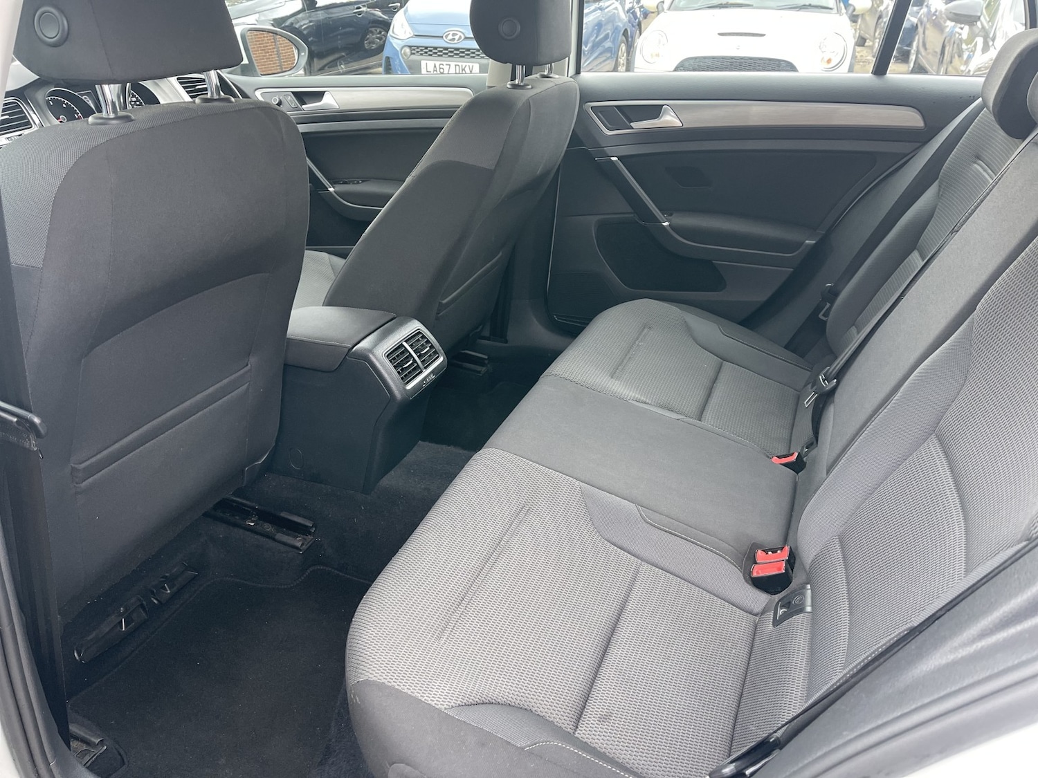 Used Volkswagen Golf 2015 for sale - 78131608: Photo 42