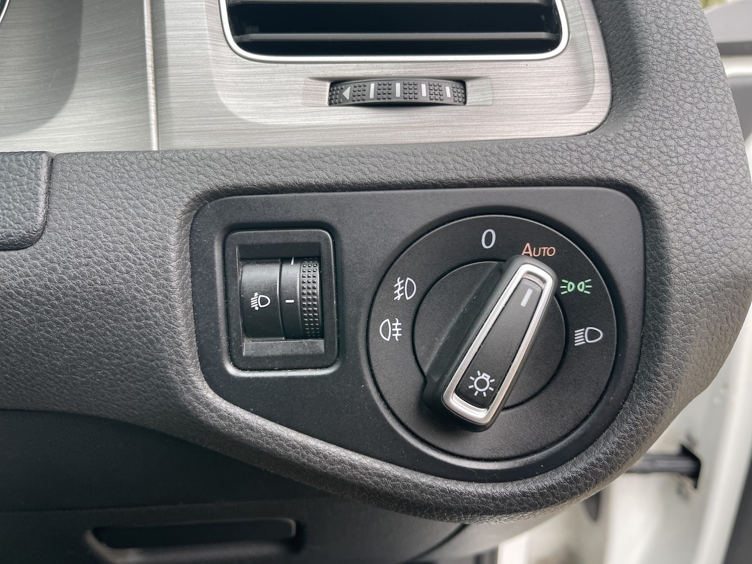 Used Volkswagen Golf 2015 for sale - 78131608: Photo 48