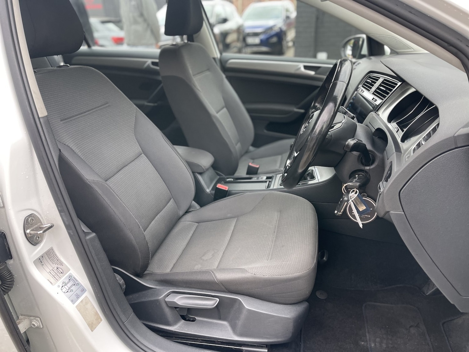 Used Volkswagen Golf 2015 for sale - 78131608: Photo 49