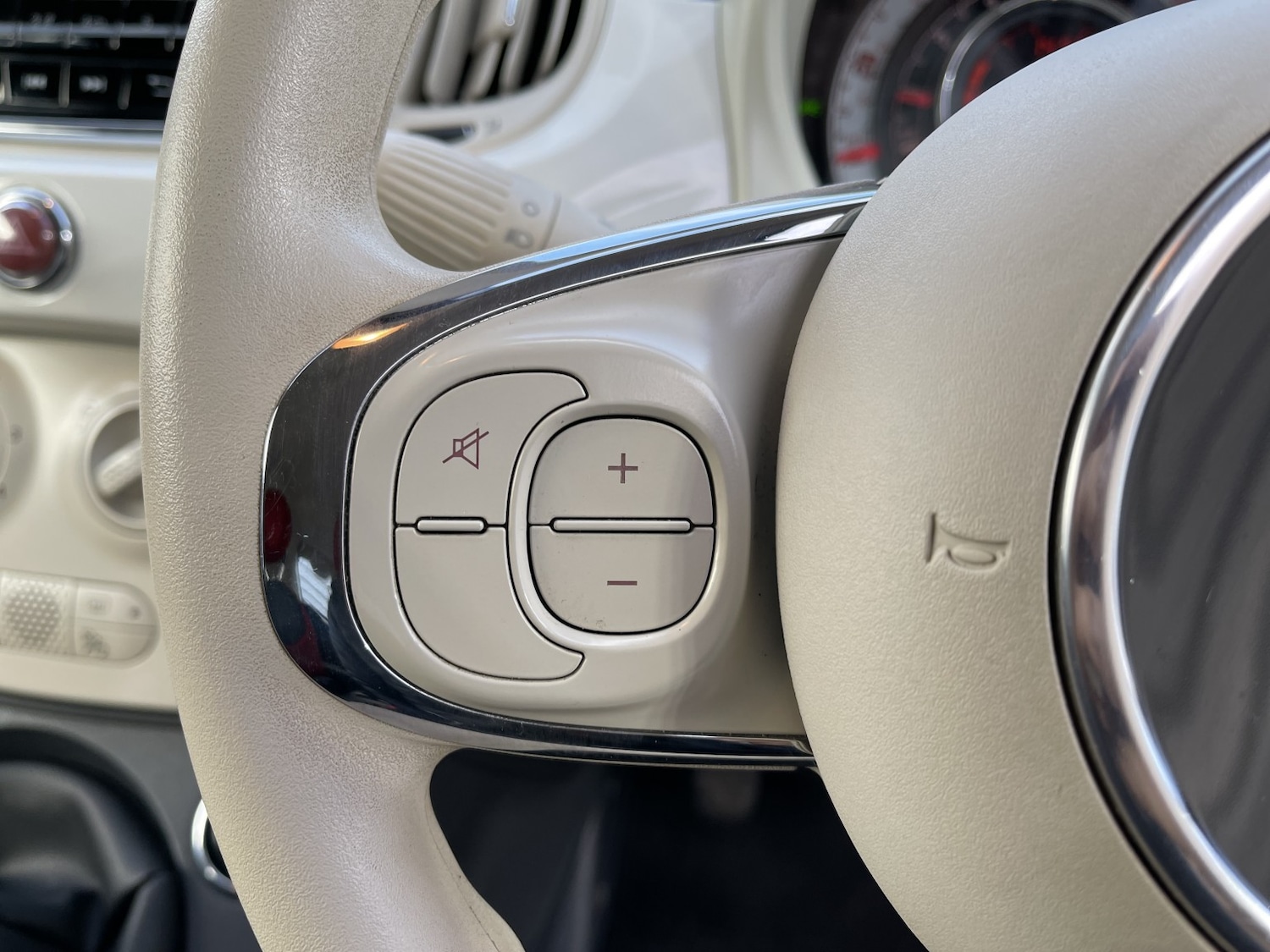 Used Fiat 500 2016 for sale - 76571085: Photo 44