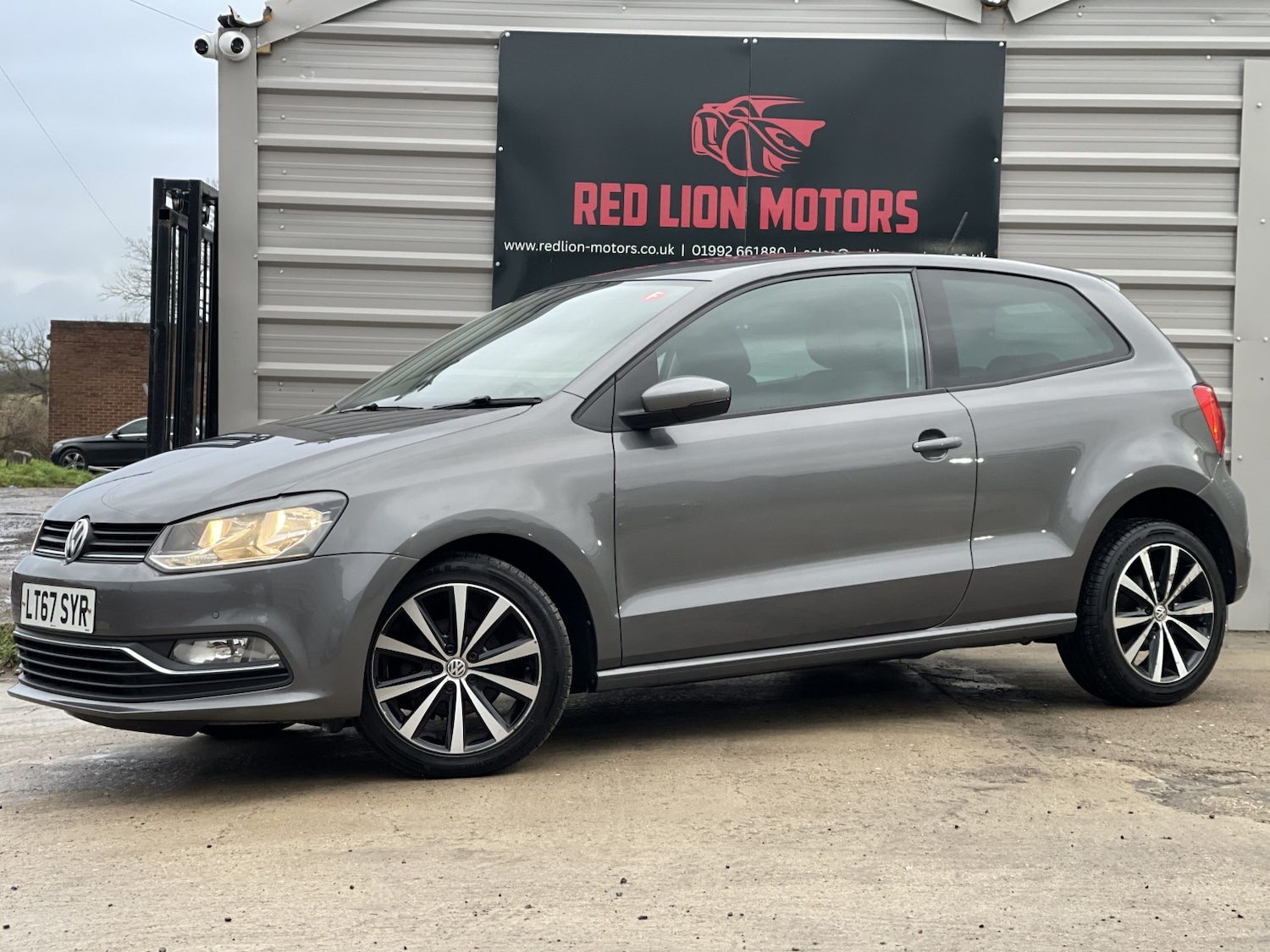 Used Volkswagen Polo 2017 for sale - 77385164: Photo 10