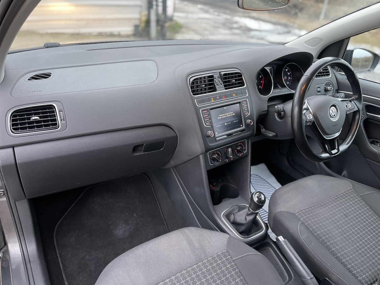 Used Volkswagen Polo 2017 for sale - 77385164: Photo 33