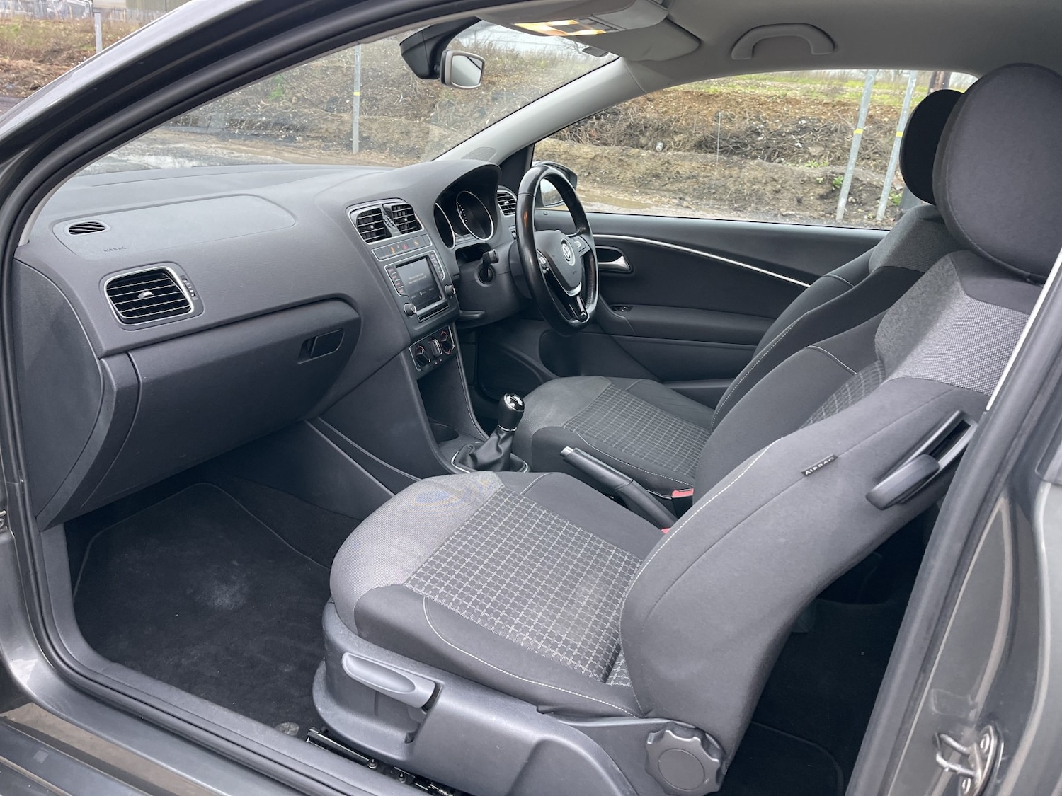 Used Volkswagen Polo 2017 for sale - 77385164: Photo 35