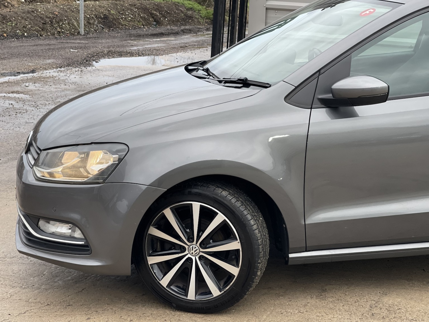 Used Volkswagen Polo 2017 for sale - 77385164: Photo 8