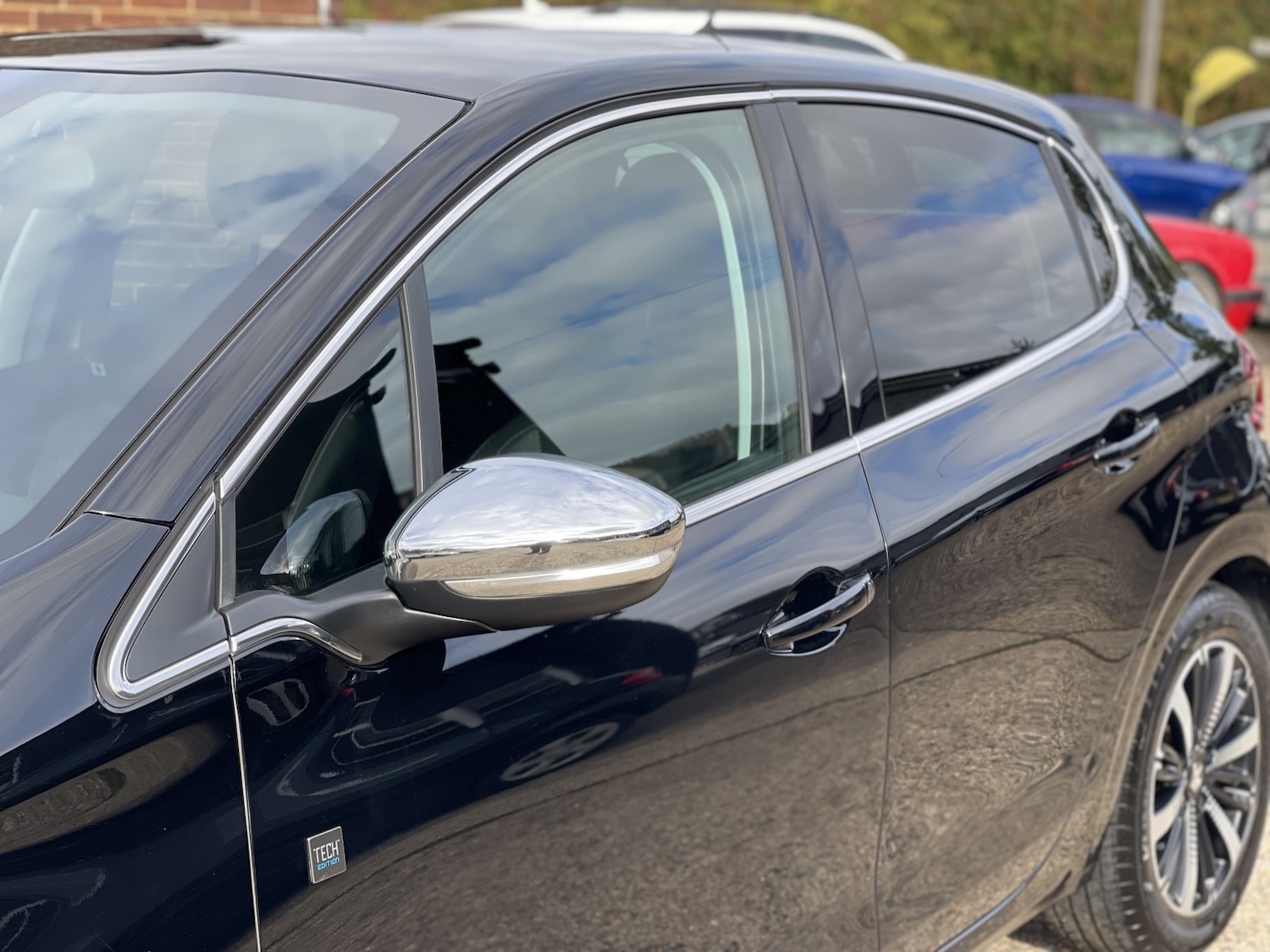 Used Peugeot 208 2018 for sale - 76178979: Photo 14