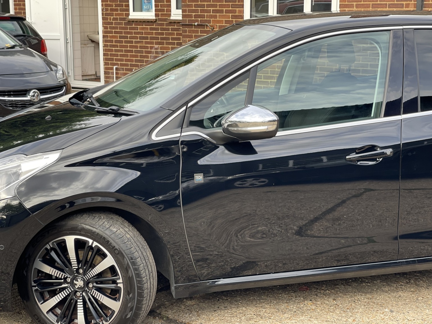 Used Peugeot 208 2018 for sale - 76178979: Photo 16