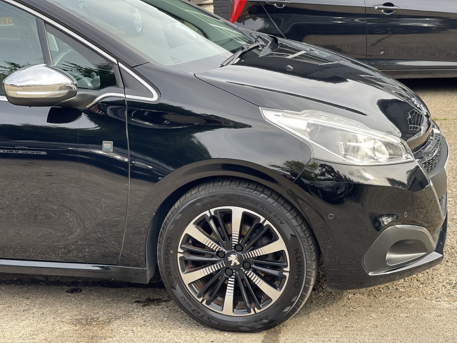 Used Peugeot 208 2018 for sale - 76178979: Photo 19