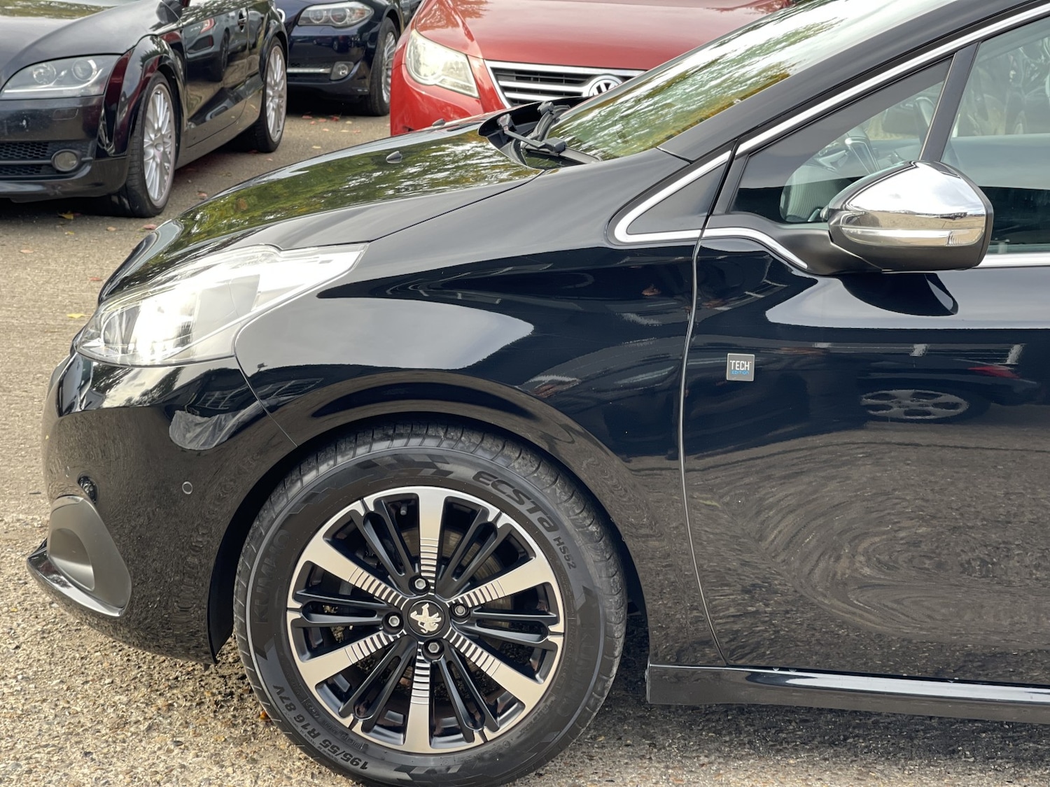 Used Peugeot 208 2018 for sale - 76178979: Photo 28