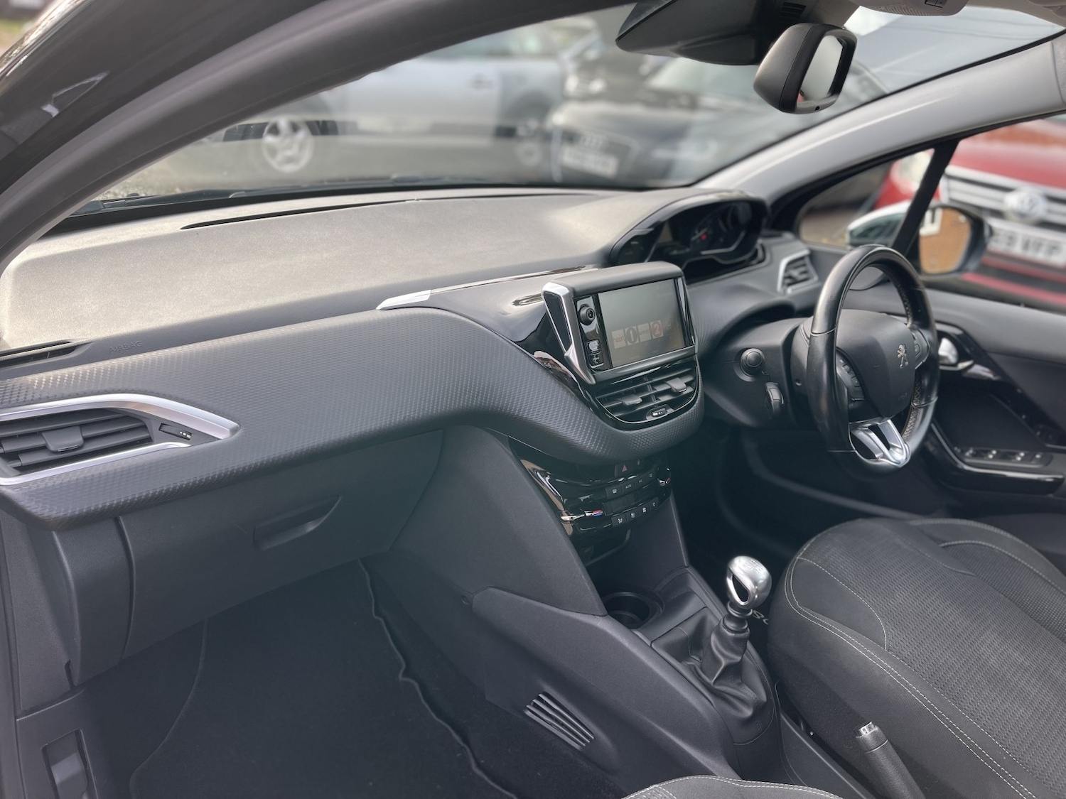 Used Peugeot 208 2018 for sale - 76178979: Photo 33