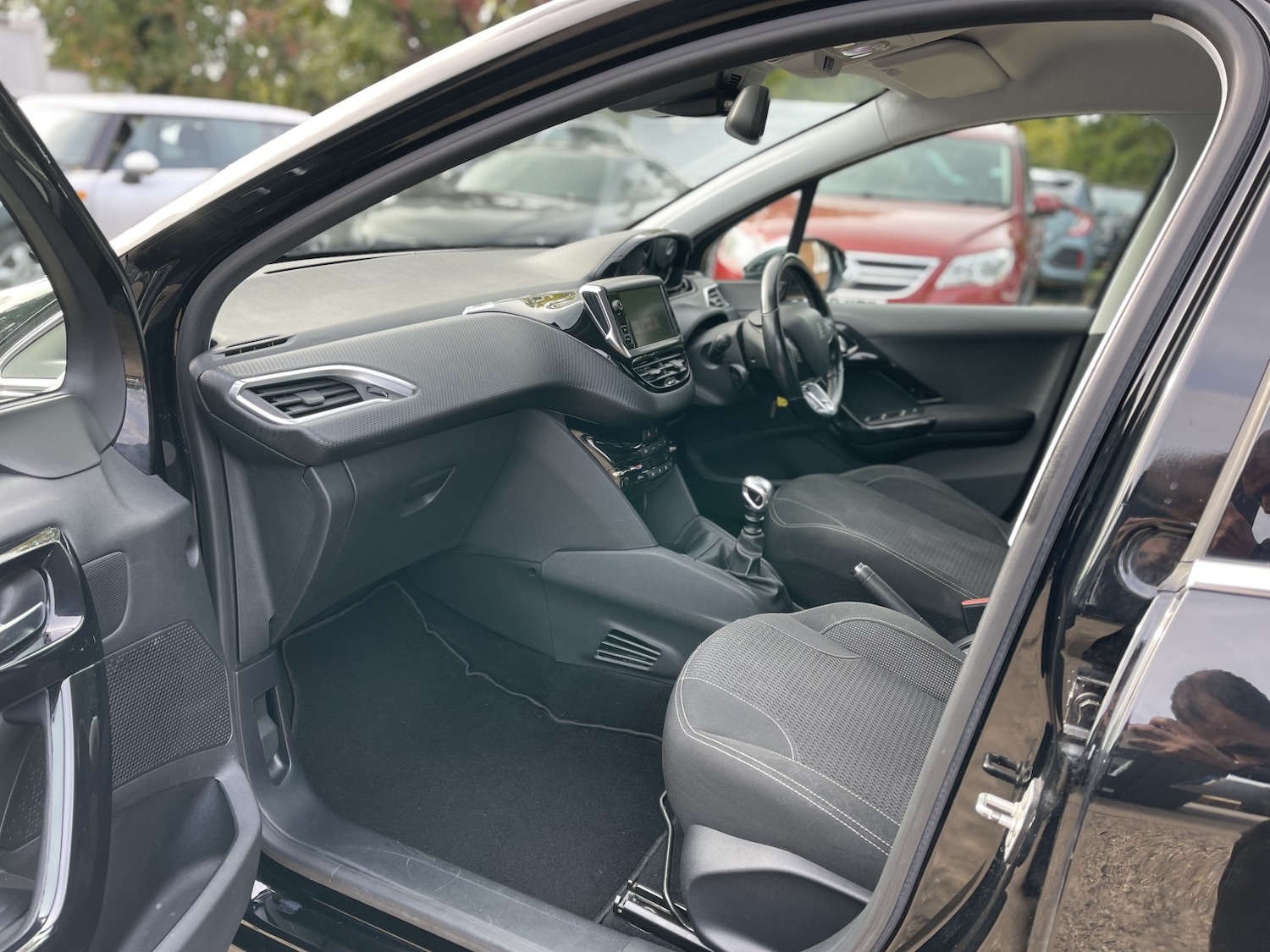Used Peugeot 208 2018 for sale - 76178979: Photo 35