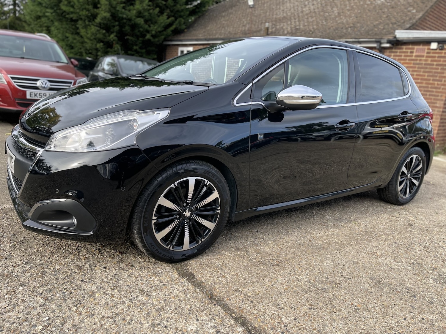 Used Peugeot 208 2018 for sale - 76178979: Photo 37