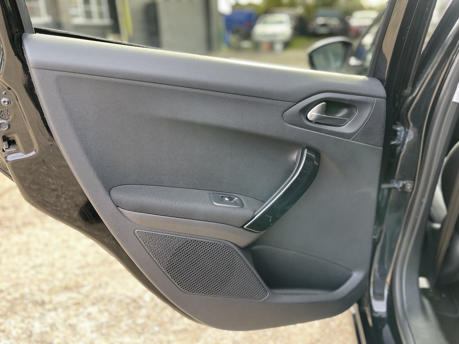 Used Peugeot 208 2018 for sale - 76178979: Photo 42