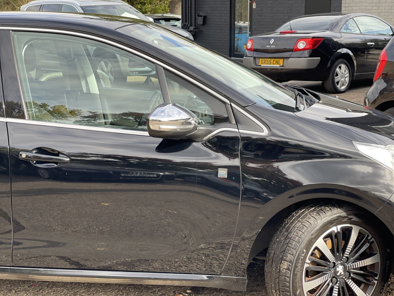 Used Peugeot 208 2018 for sale - 76178979: Photo 5