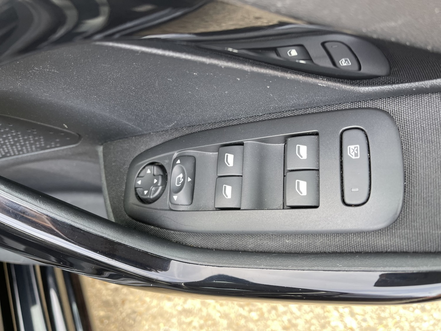Used Peugeot 208 2018 for sale - 76178979: Photo 51