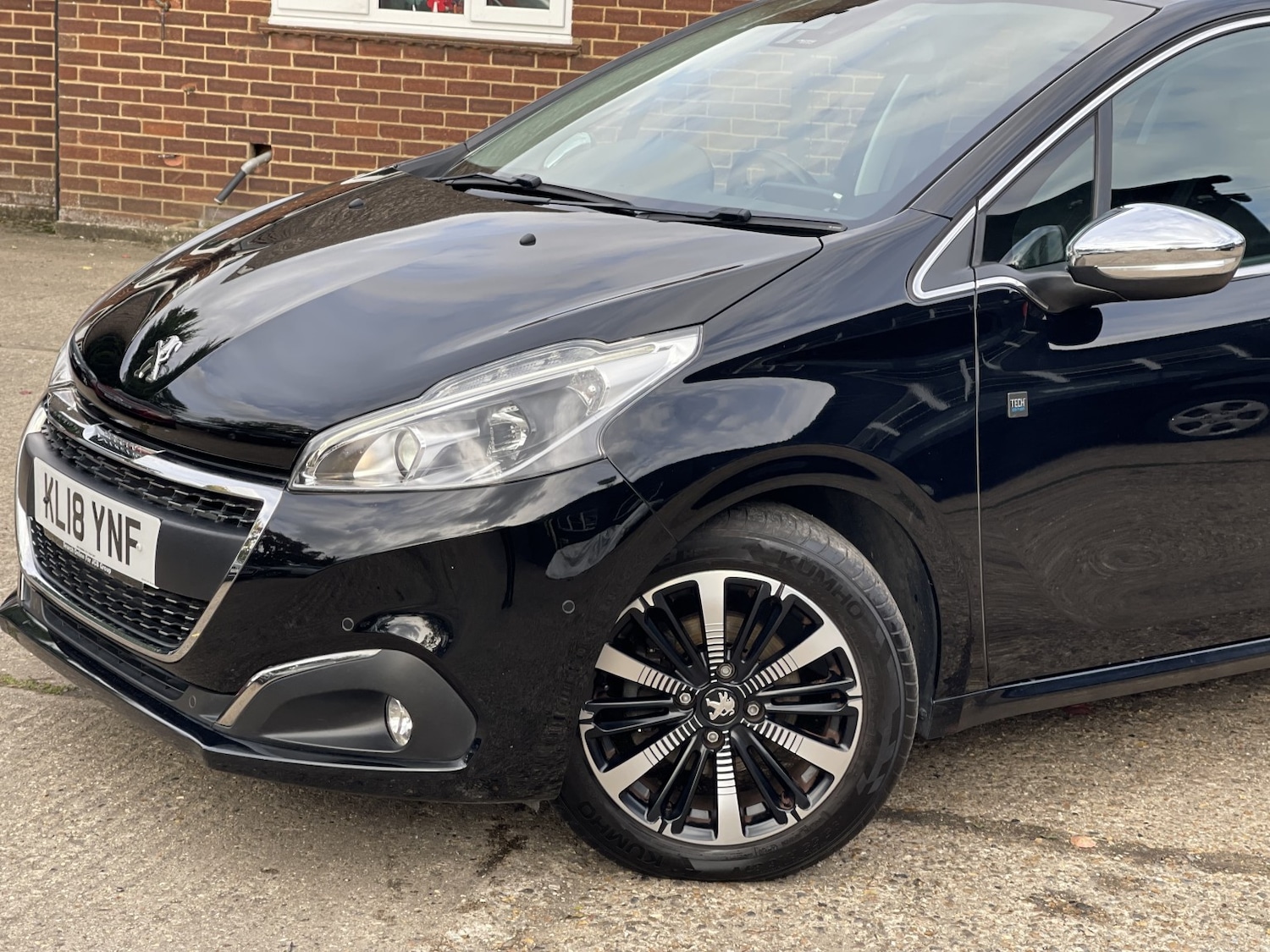 Used Peugeot 208 2018 for sale - 76178979: Photo 9