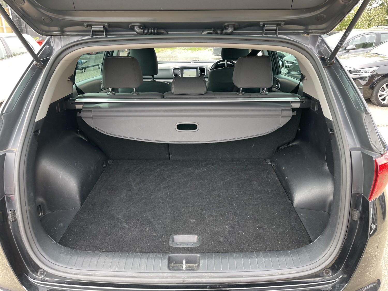 Used Kia Sportage 2017 for sale - 78198040: Photo 46