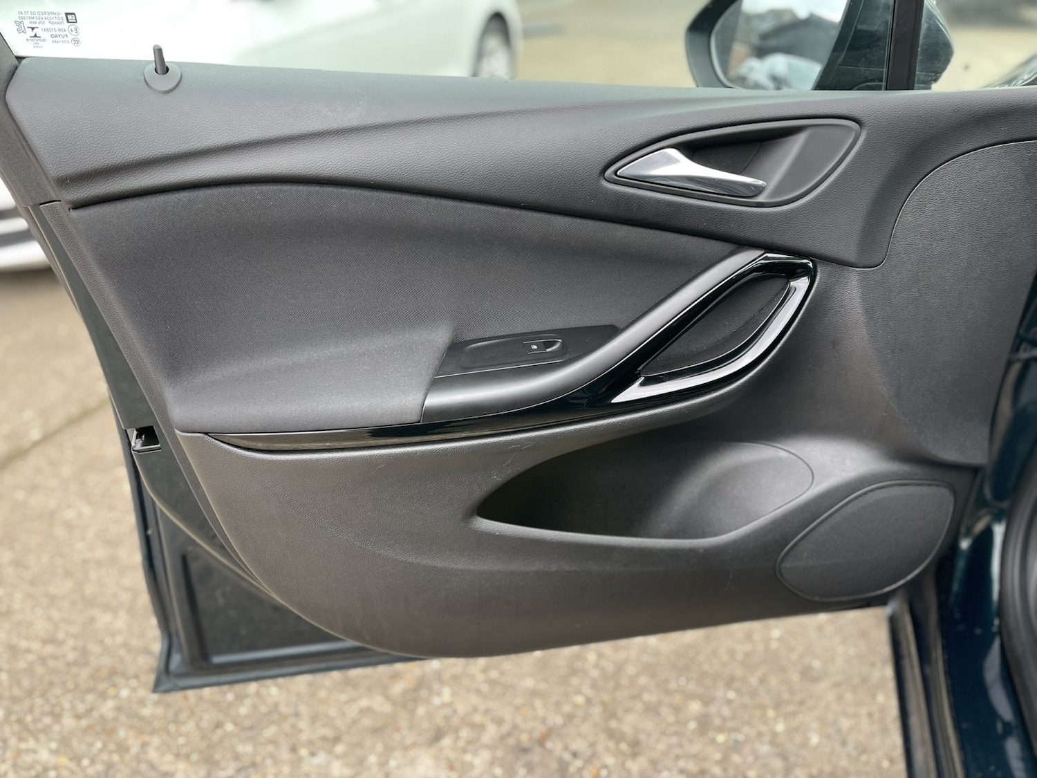 Used Vauxhall Astra 2018 for sale - 78141055: Photo 32