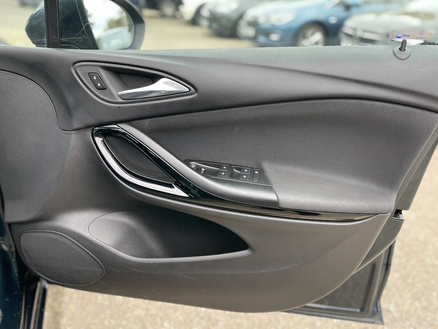 Used Vauxhall Astra 2018 for sale - 78141055: Photo 45