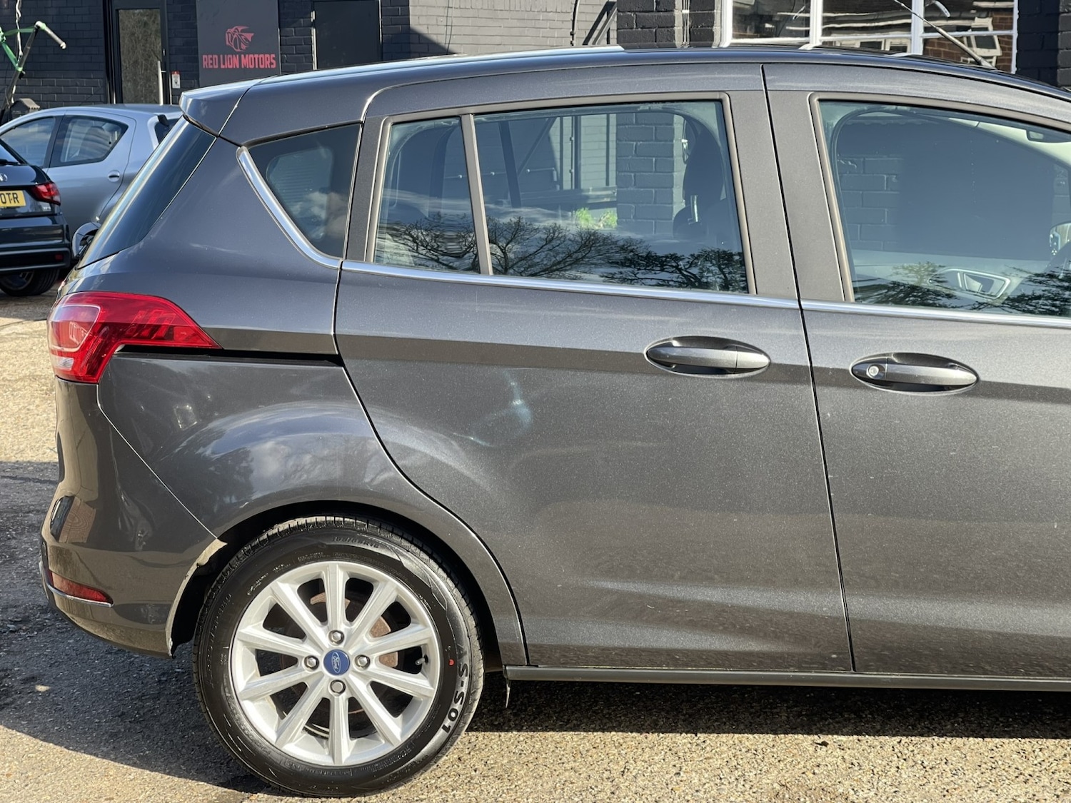 Used Ford B-MAX 2017 for sale - 77836990: Photo 7