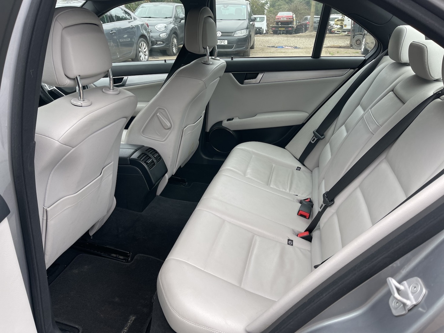 Used Mercedes-Benz C Class 2011 for sale - 77766419: Photo 35