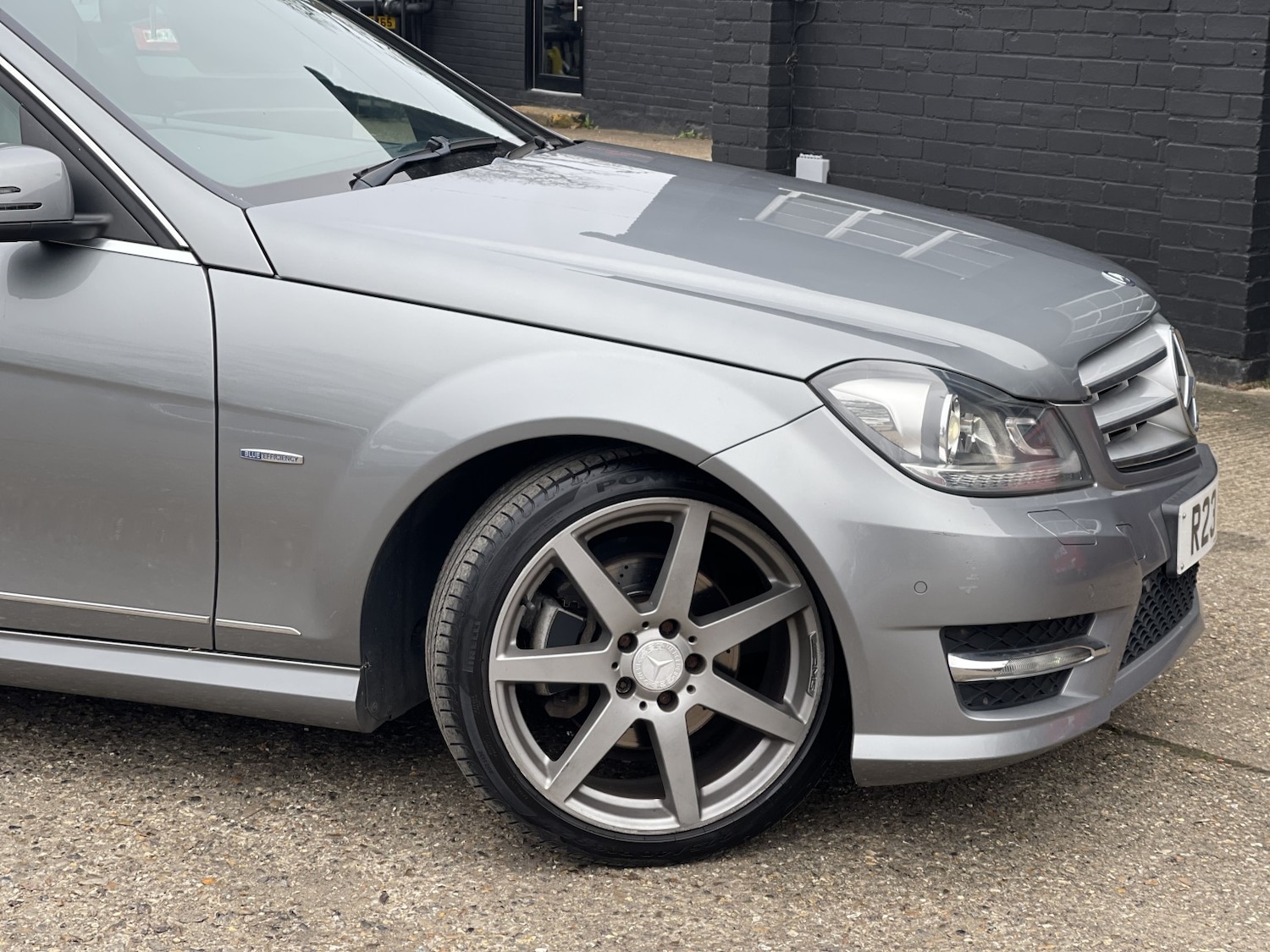 Used Mercedes-Benz C Class 2011 for sale - 77766419: Photo 4