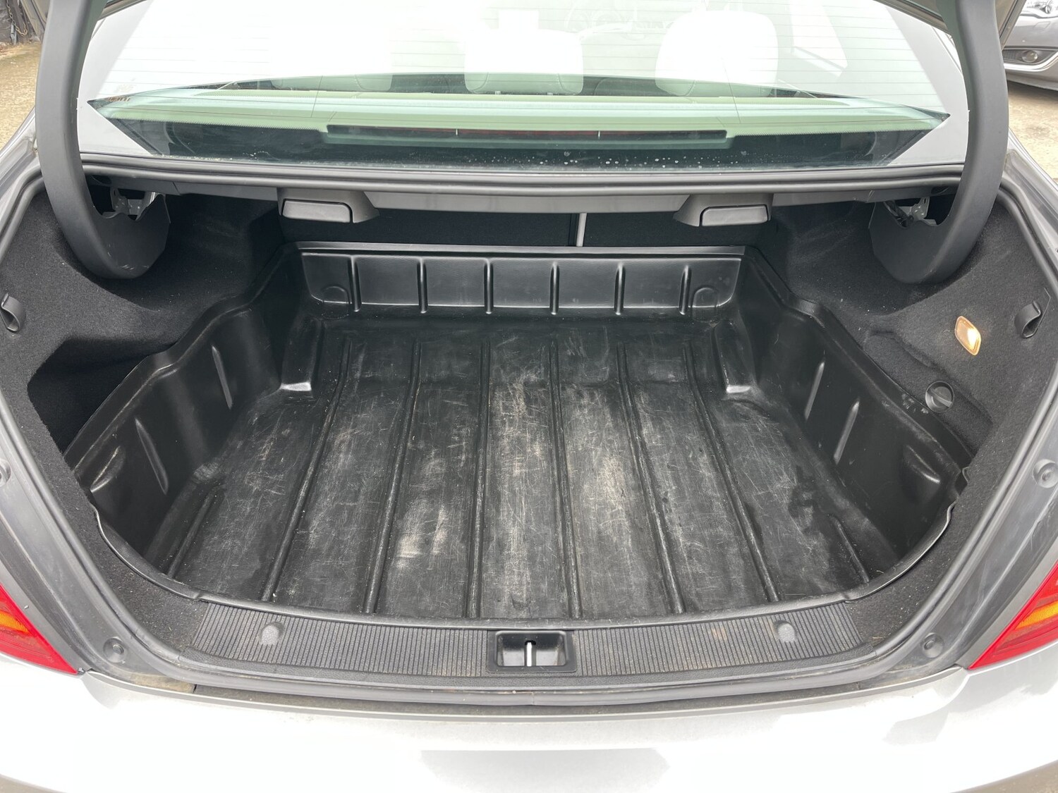 Used Mercedes-Benz C Class 2011 for sale - 77766419: Photo 40