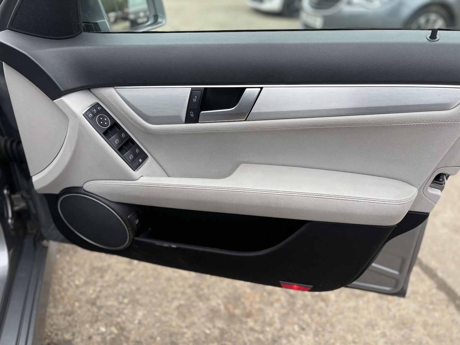 Used Mercedes-Benz C Class 2011 for sale - 77766419: Photo 46