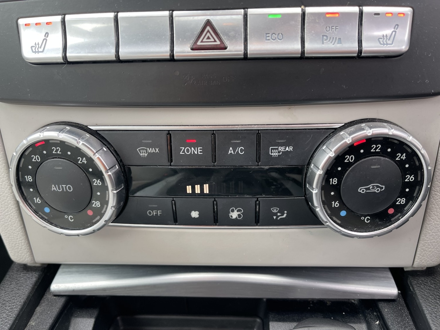 Used Mercedes-Benz C Class 2011 for sale - 77766419: Photo 54