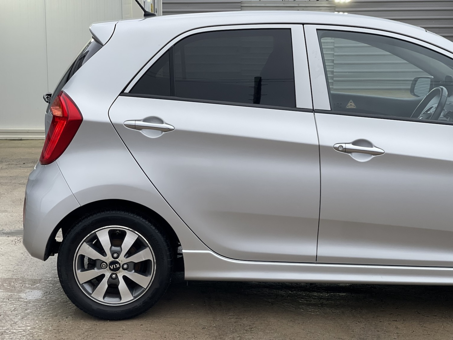 Used Kia Picanto 2015 for sale - 77296854: Photo 18