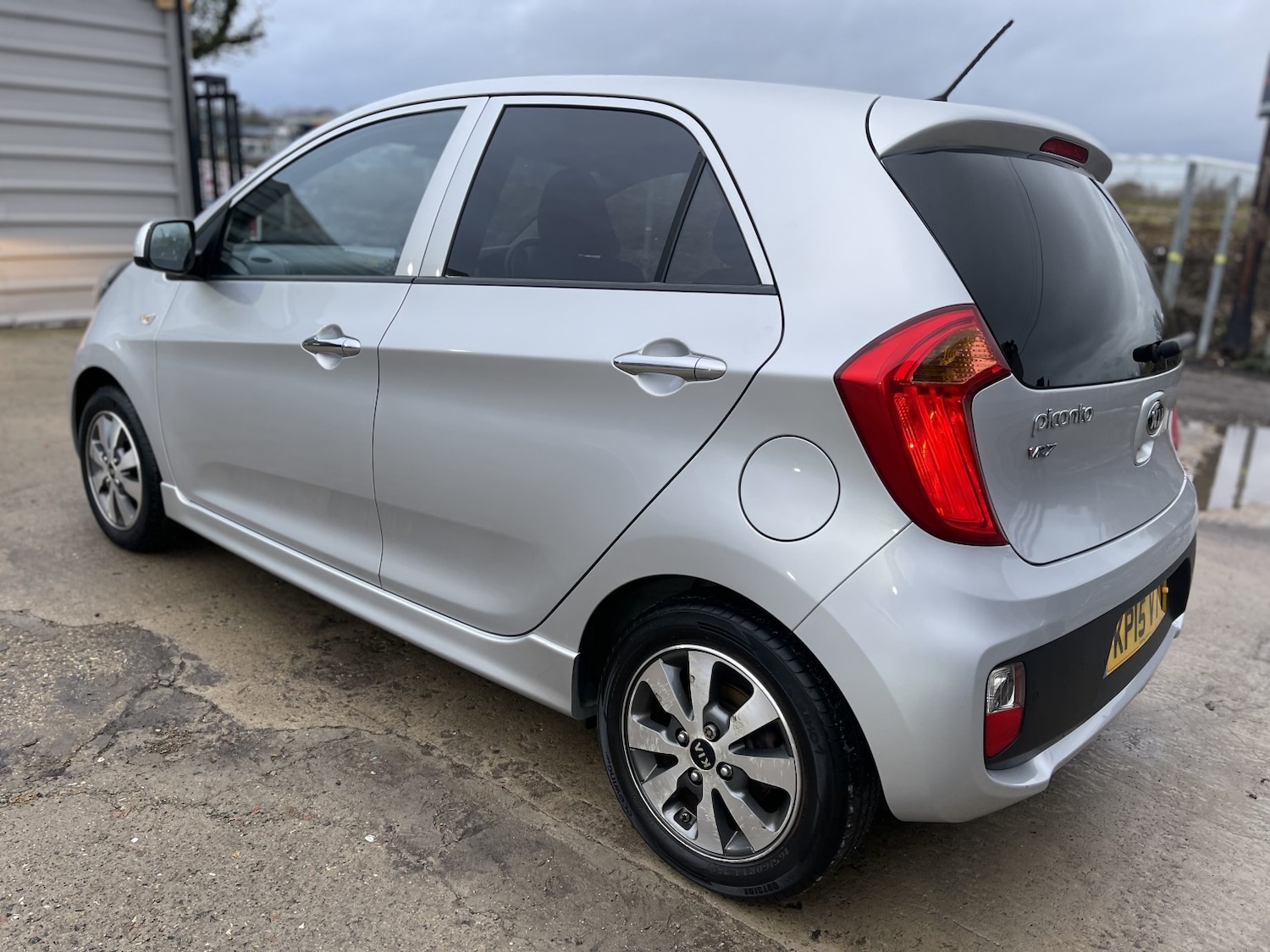 Used Kia Picanto 2015 for sale - 77296854: Photo 32