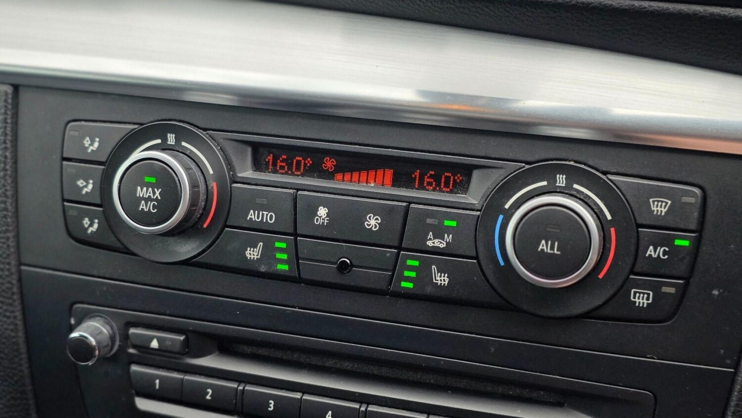 Used BMW 1 Series 2013 for sale - 76268482: Photo 42