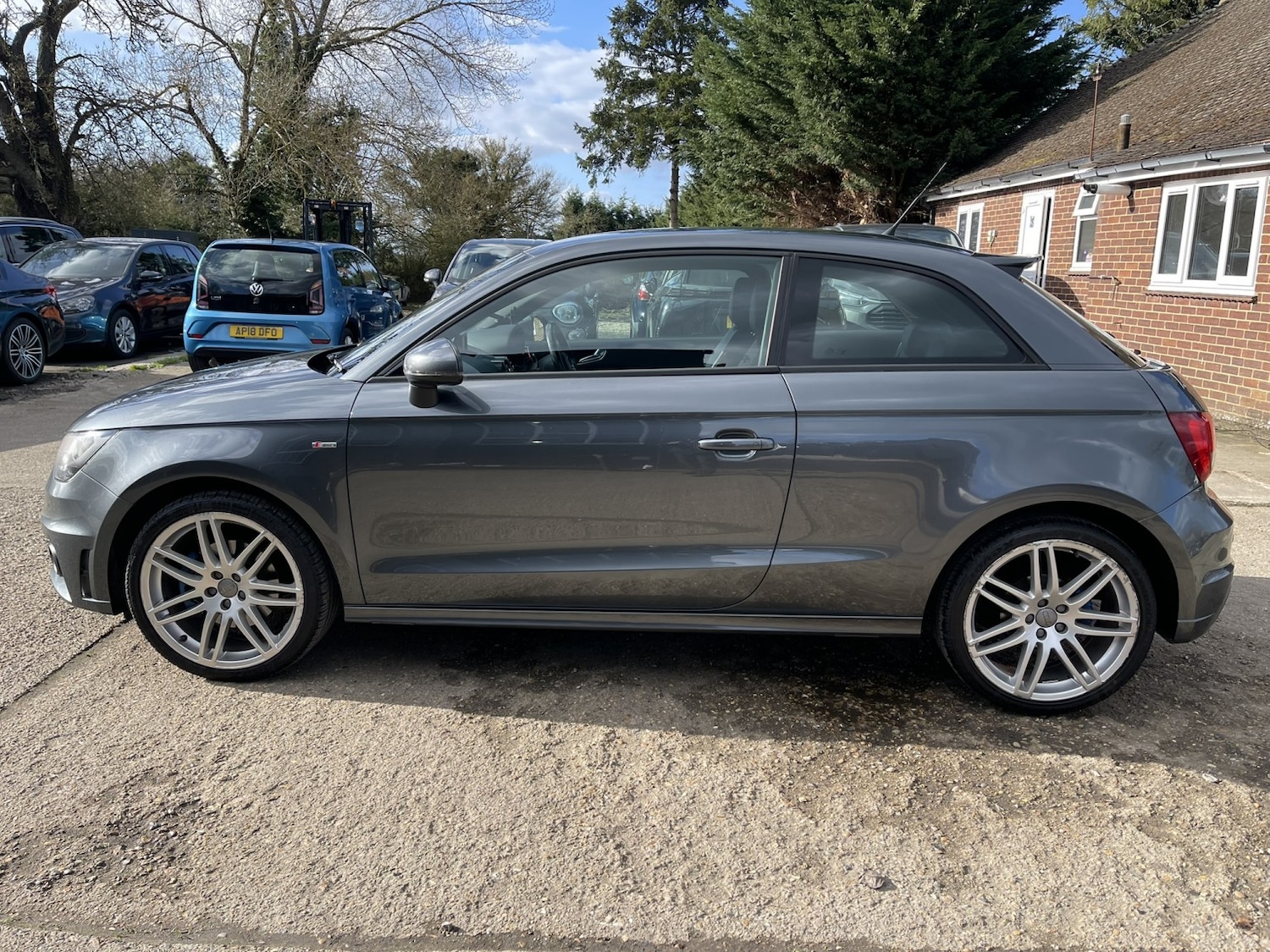 Used Audi A1 2011 for sale - 77836996: Photo 30