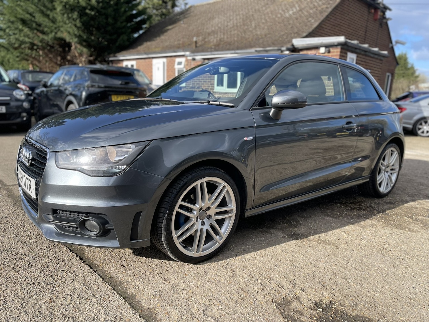 Used Audi A1 2011 for sale - 77836996: Photo 32