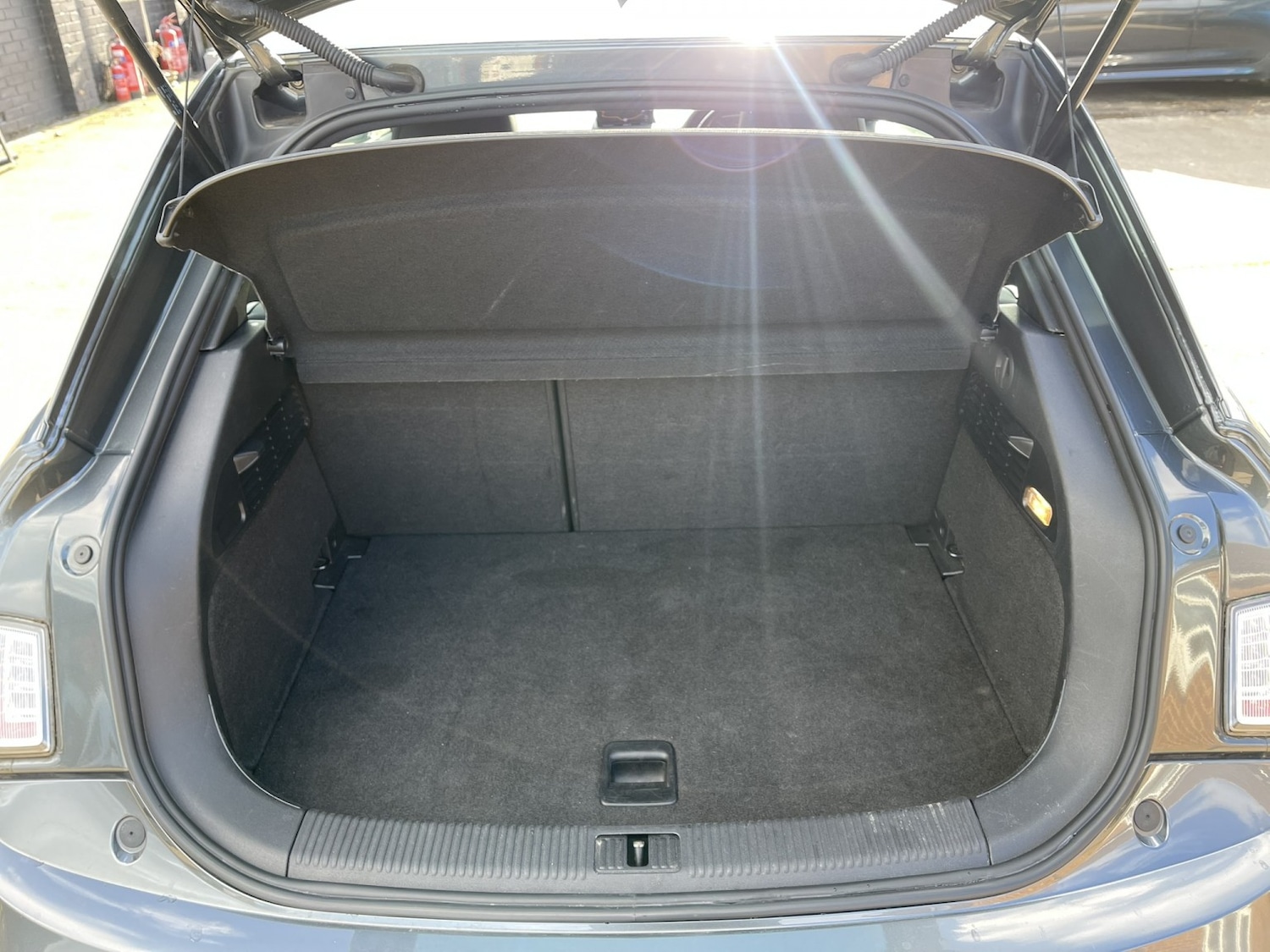 Used Audi A1 2011 for sale - 77836996: Photo 38