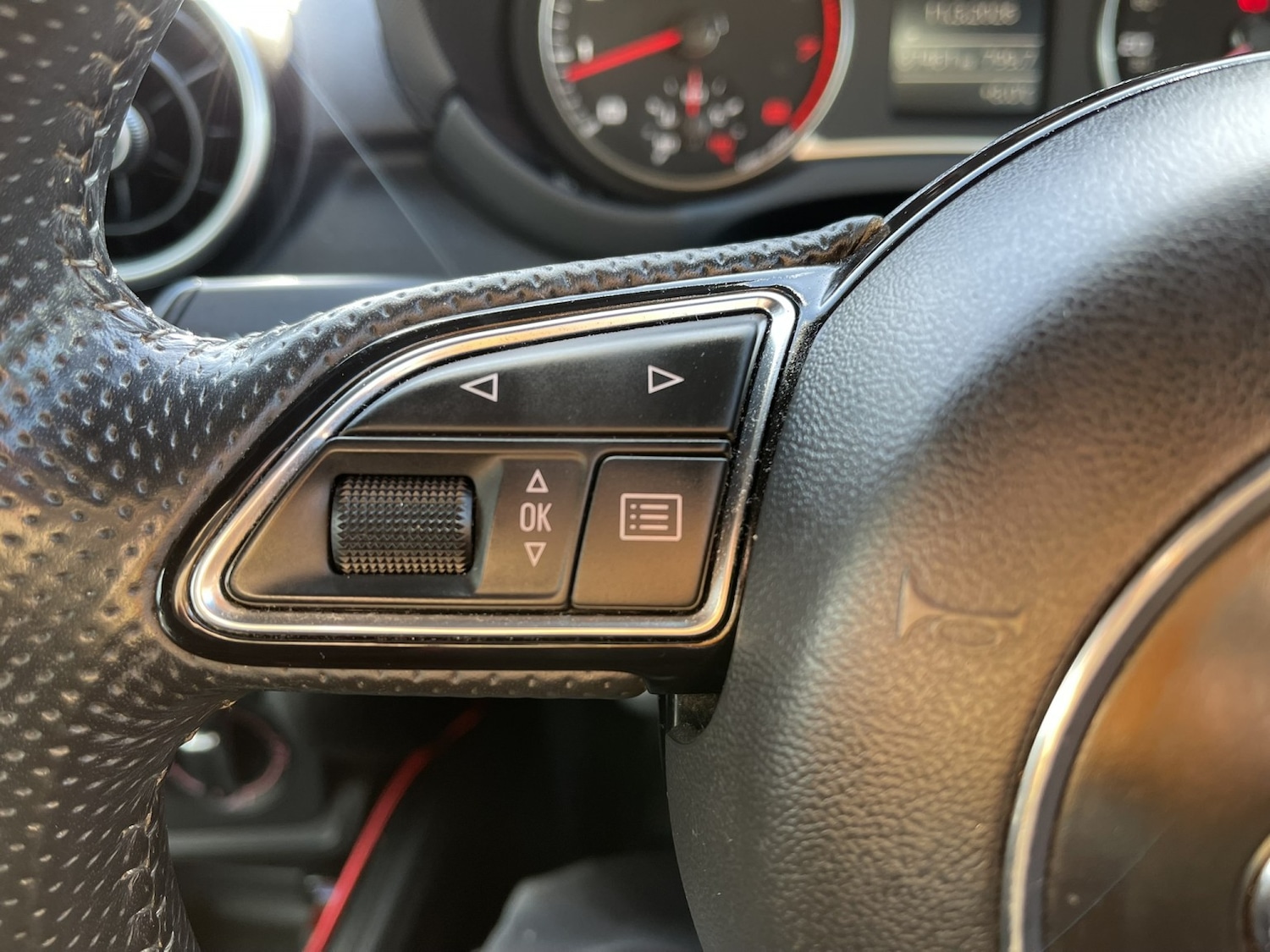 Used Audi A1 2011 for sale - 77836996: Photo 45