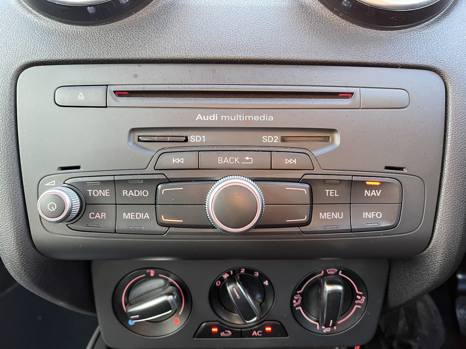 Used Audi A1 2011 for sale - 77836996: Photo 48