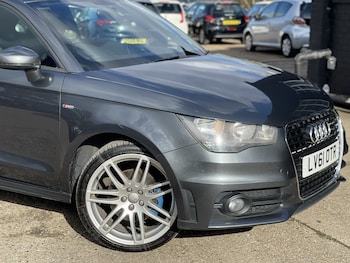 Used Audi A1 2011 for sale - 77836996: Photo