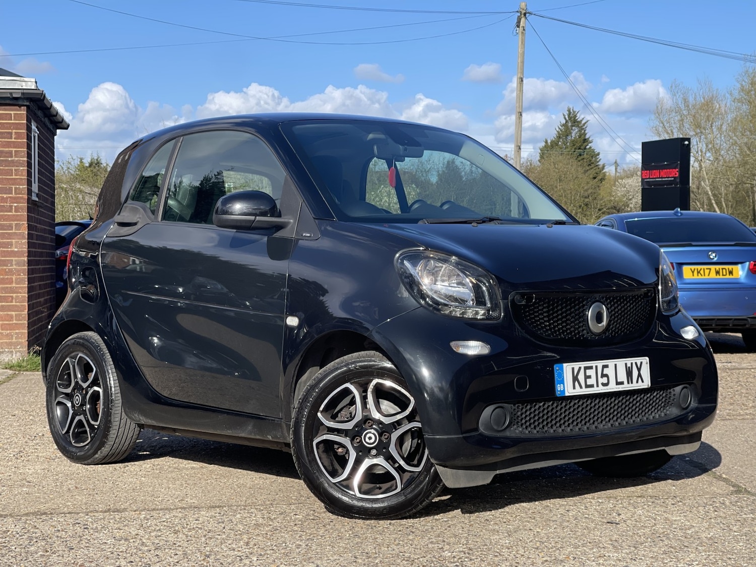 Used smart fortwo 2015 for sale - 78062230: Photo 2