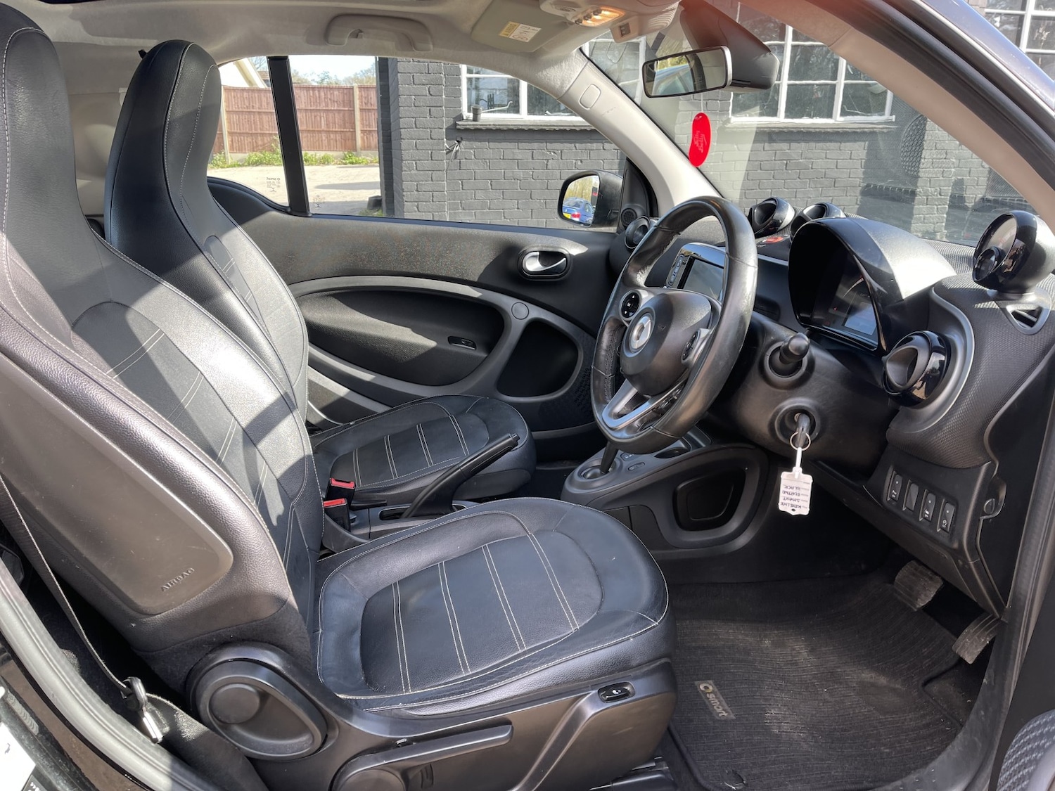 Used smart fortwo 2015 for sale - 78062230: Photo 40