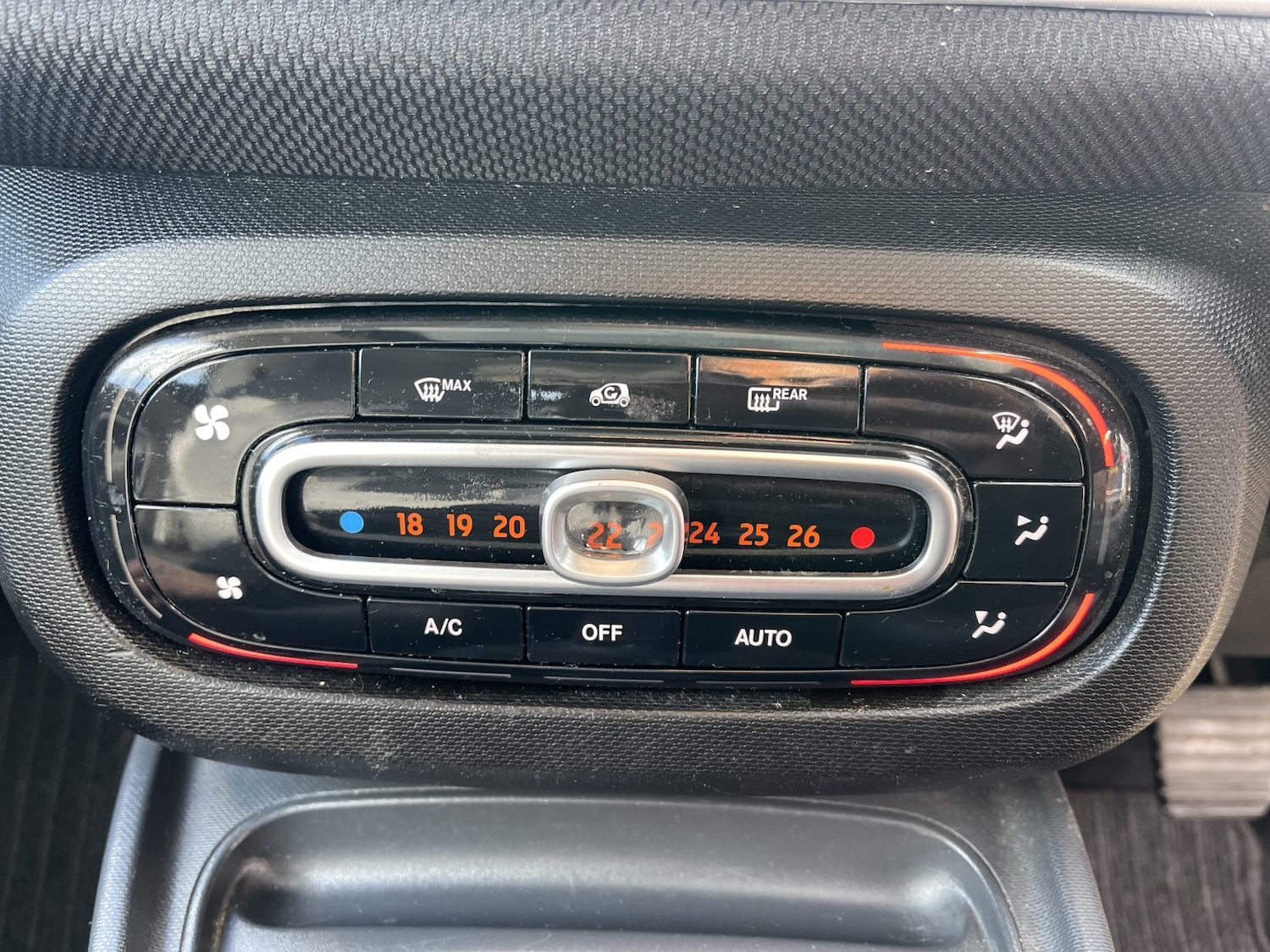 Used smart fortwo 2015 for sale - 78062230: Photo 43