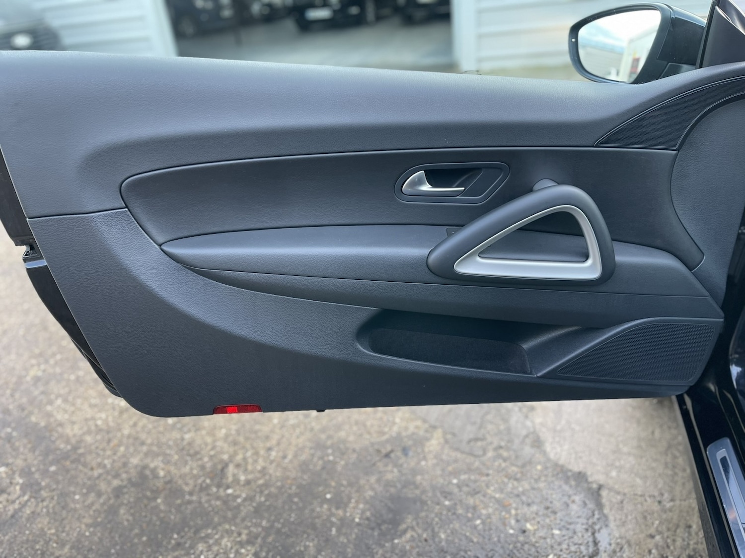 Used Volkswagen Scirocco 2013 for sale - 77880955: Photo 34