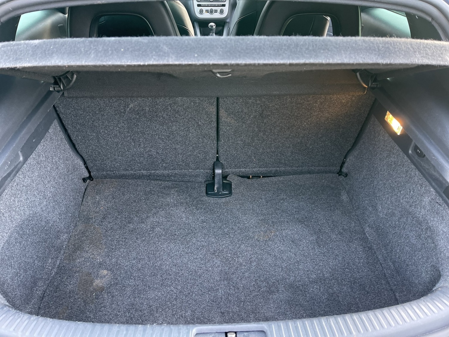 Used Volkswagen Scirocco 2013 for sale - 77880955: Photo 42