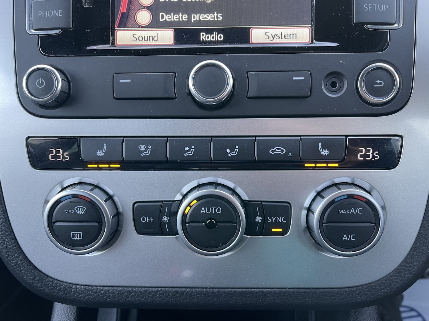 Used Volkswagen Scirocco 2013 for sale - 77880955: Photo 56