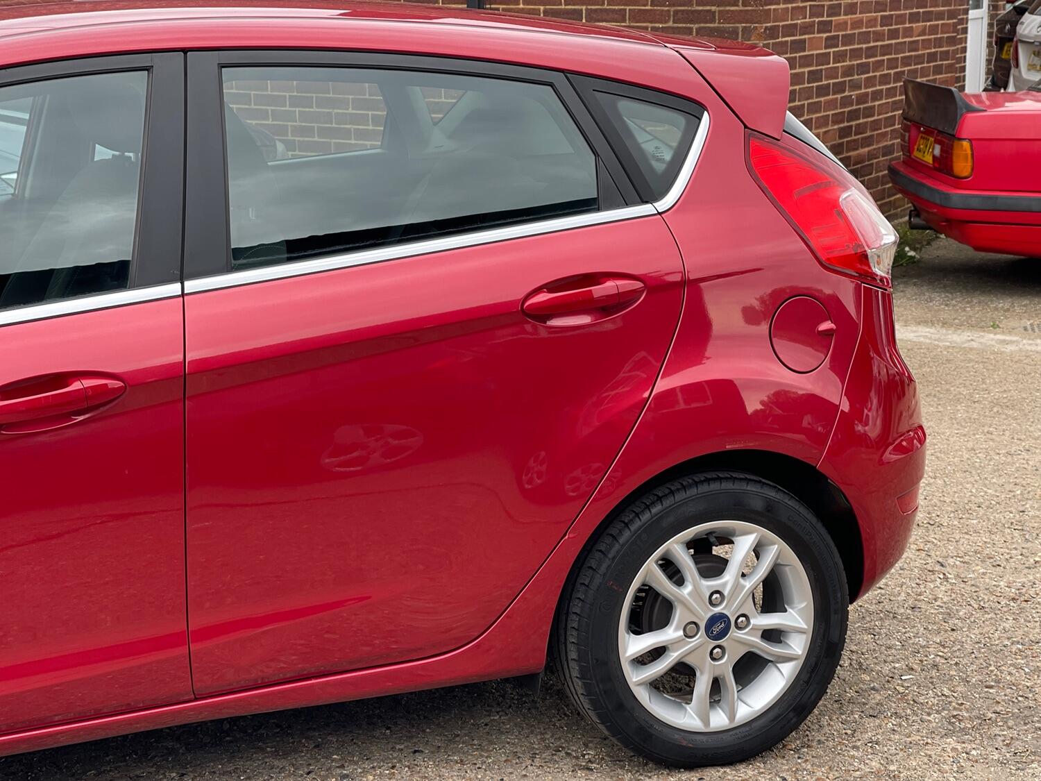 Used Ford Fiesta 2015 for sale - 76019567: Photo 11