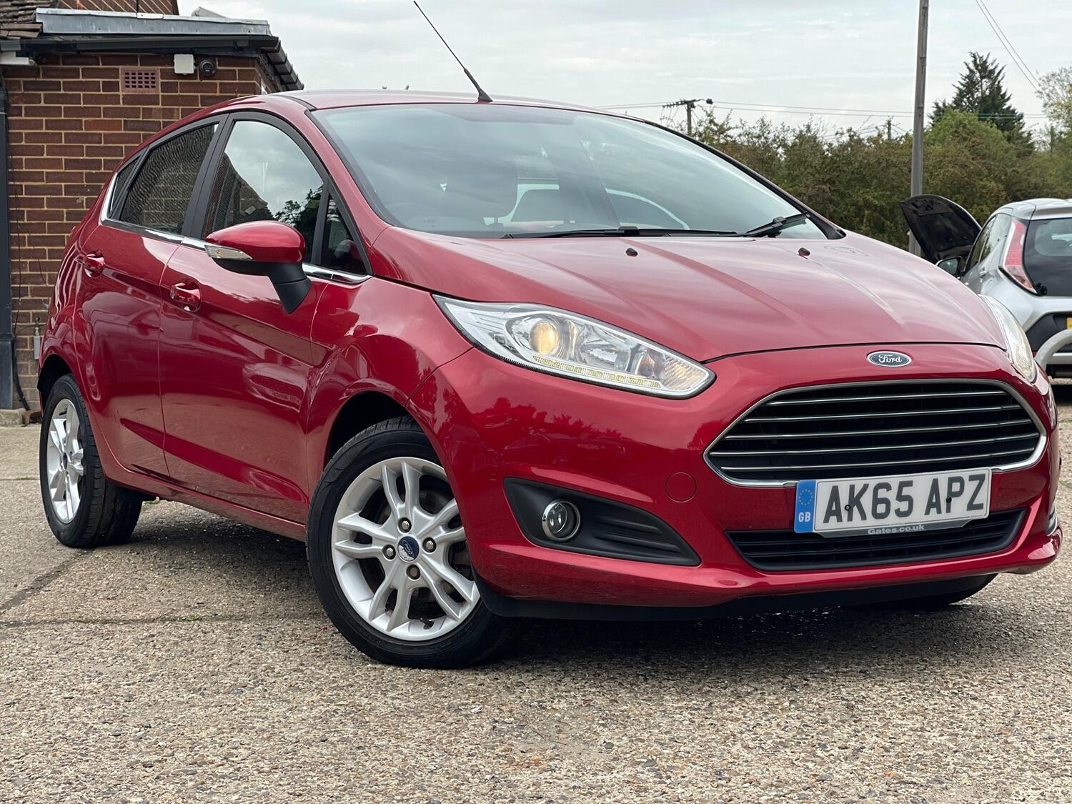 Used Ford Fiesta 2015 for sale - 76019567: Photo 2