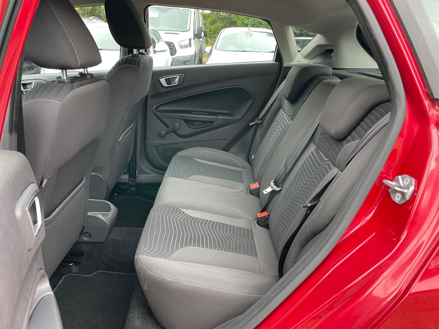 Used Ford Fiesta 2015 for sale - 76019567: Photo 38