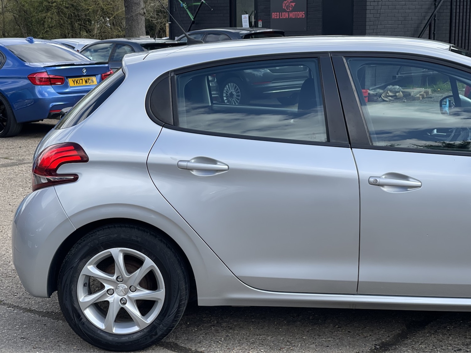 Used Peugeot 208 2017 for sale - 78062249: Photo 10