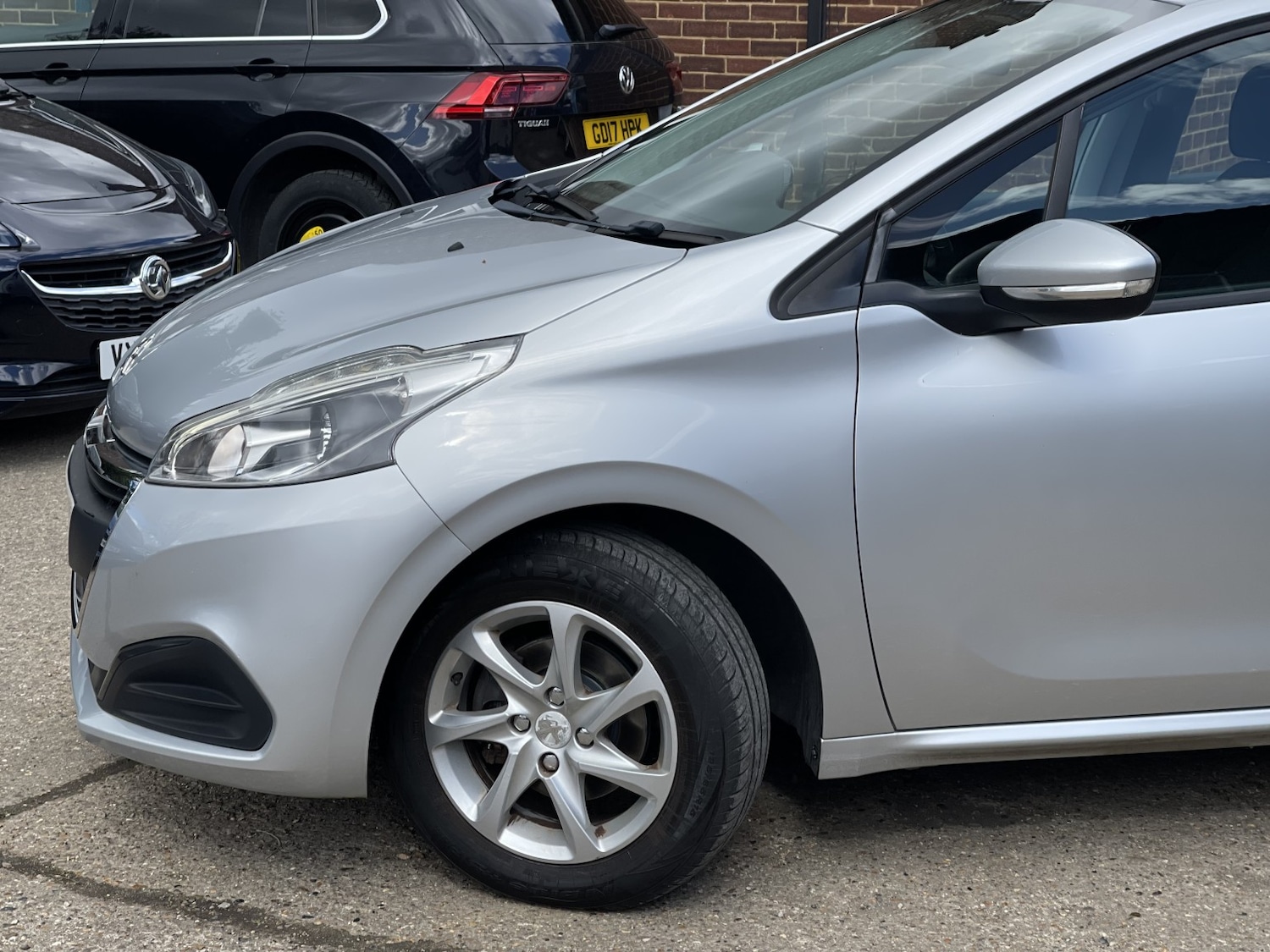 Used Peugeot 208 2017 for sale - 78062249: Photo 15