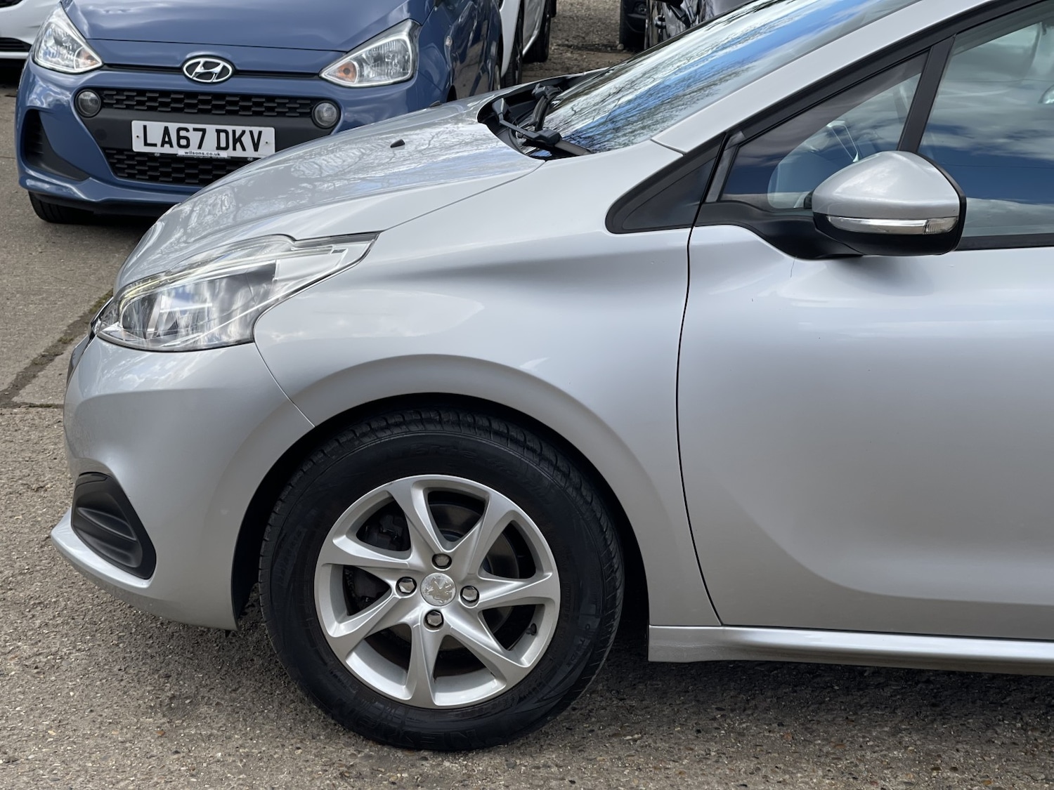 Used Peugeot 208 2017 for sale - 78062249: Photo 26