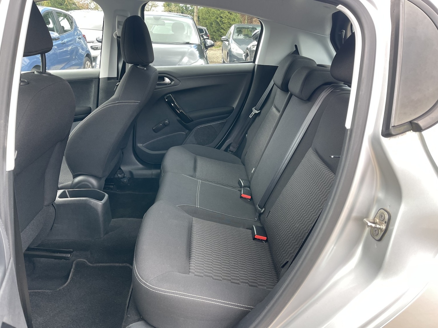 Used Peugeot 208 2017 for sale - 78062249: Photo 36